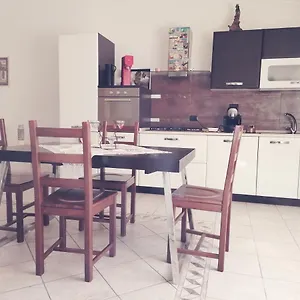 Deluxe House Of Loto's Appartement Fiumicino
