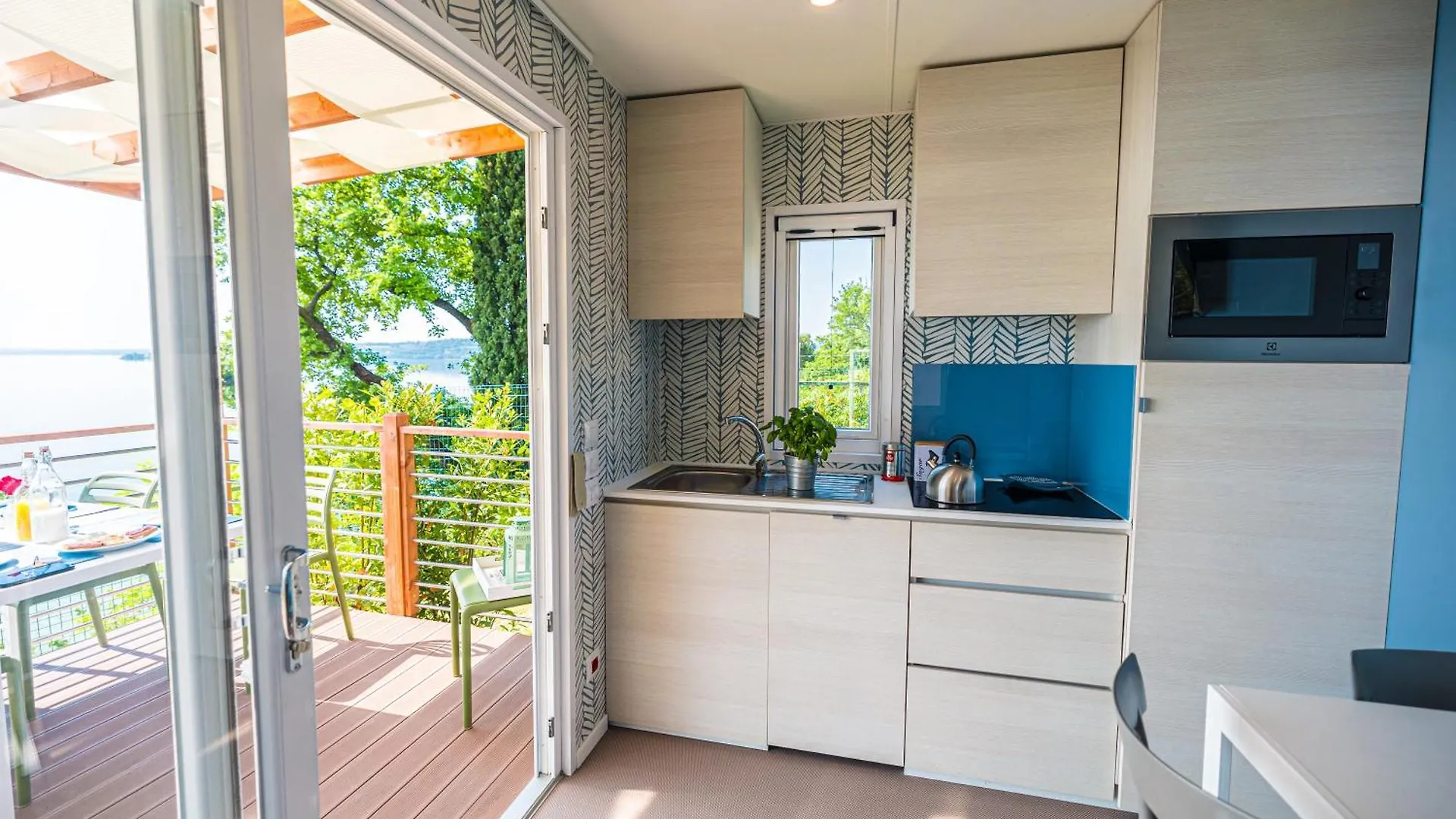 Campsite Camping Village Riva Blu Padenghe sul Garda Italy